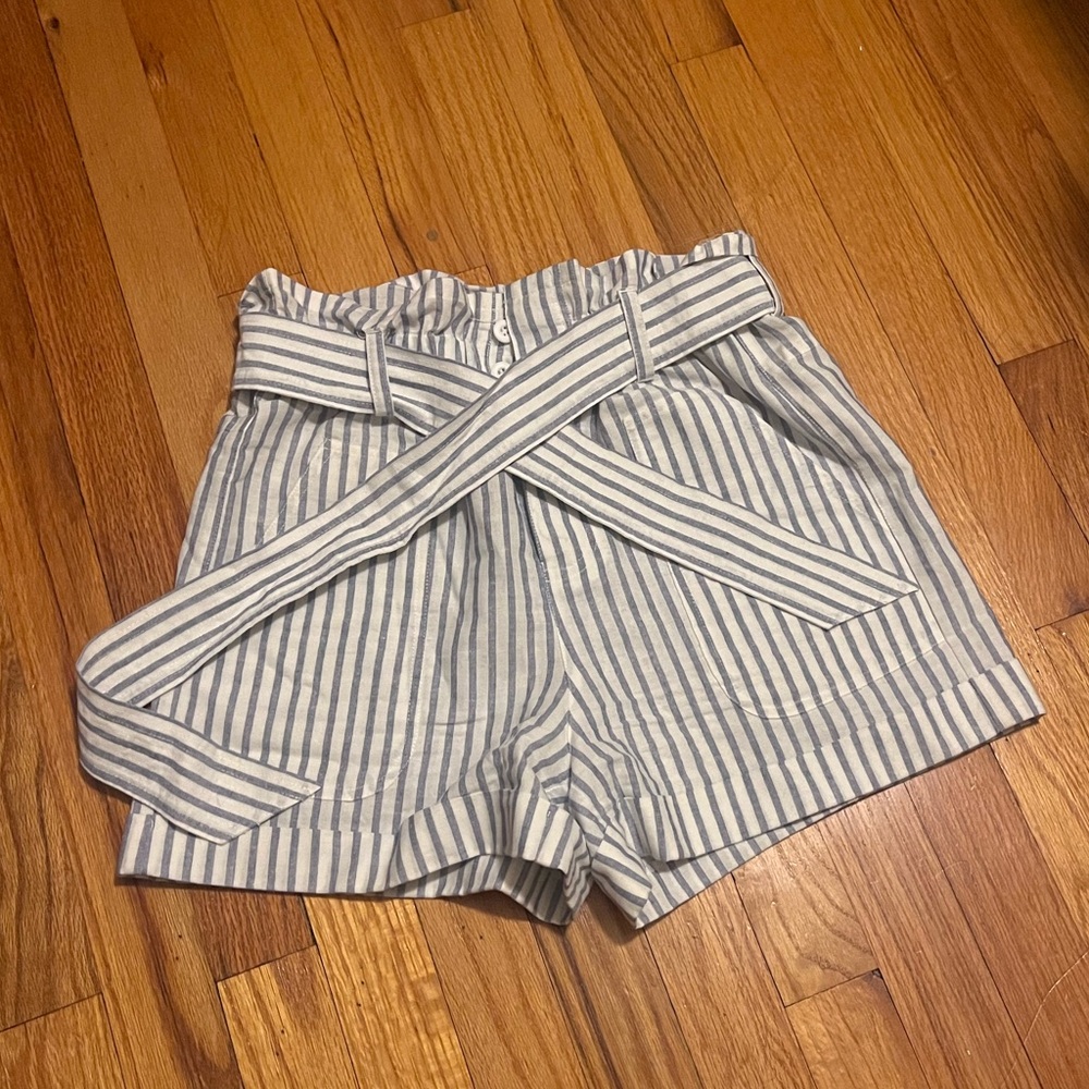 Rebecca Minkoff White and Light Blue Striped High-Waist Paperbag Shorts with Tie